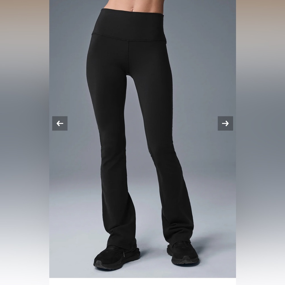 Alo yoga yoga pants